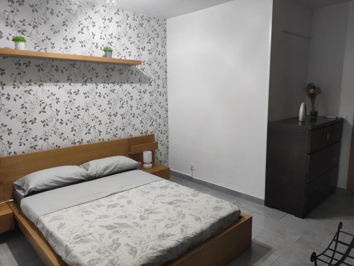Piso Acogedor Con Encanto Navas del Rey Exterior foto